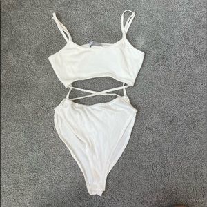 Adika White Bodysuit🤍